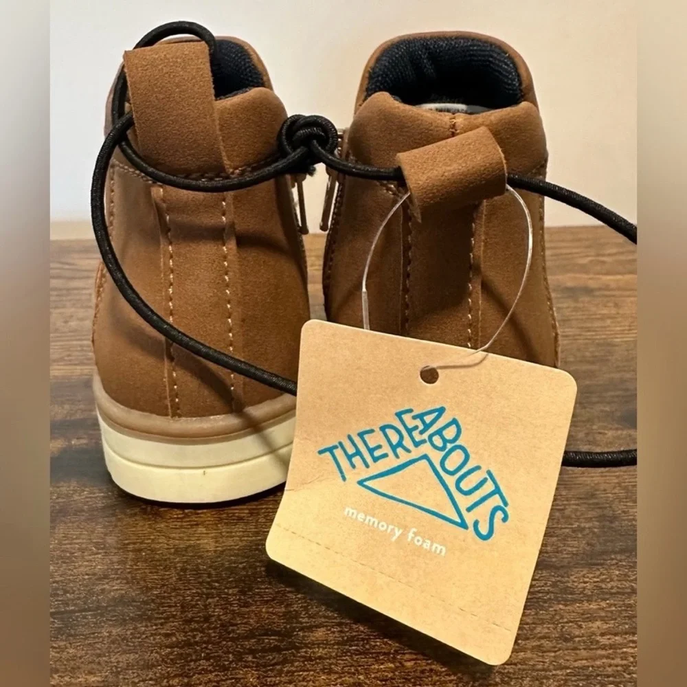 Thereabouts Toddler Boys Tan LIL Jack Flat Heel Chelsea Boots NWT Size 5